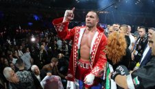 Кобрата и Джошуа ще се бият пред препълнена зала?