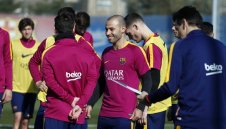 Масчерано: Няма да се пенсионирам в Барса