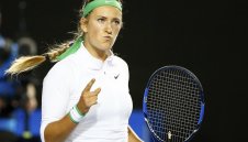 Вика Азаренка върза "двоен лешник" на белгийка