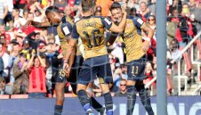 Арсенал писа отличен на Лион