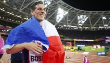 Французин взе златото на 800 метра