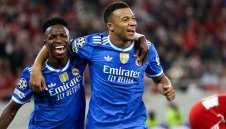 Мбапе мушна втория най-бърз хеттрик в историята на ШЛ