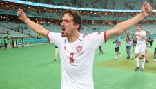 Герой за Дания не различава червено и зелено