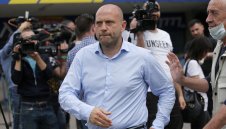 Тъмни облаци над "Герена": Левски има нужда от 5 млн. лв. този месец, иначе фалира