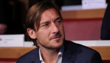 Принца на Рим ще става спортен директор на Рома