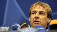 Клинсман: Държахме Барса в шах