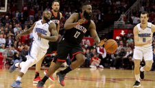 История! Брадата с 60 точки и трипъл-дабъл