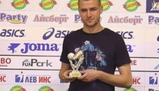 Венци Христов извадил пари от джоба си, за да рита в Левски