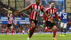 "Черните котки" минаха път на Евертън