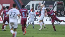 Две любопитни битки дават старт на междинния кръг в родната Първа лига