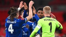 Лестър е на финал за ФА Къп след бой по Саутхямптън