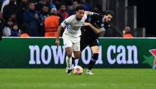 Рома финтира Юнайтед, Барса и Байерн за Камара