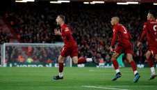 Ливърпул не се отчая и тръшна Тотнъм с психика