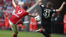 Левандовски е с изумителни показатели срещу Аугсбург