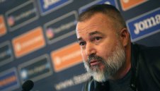 Ясен Петров се оплака: Чужденците задушават българските играчи