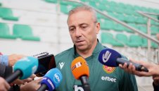 Халф на Лудогорец сменя Груев срещу Люксембург