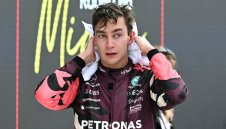 От Ред Бул опитаха да вземат третото място на Ръсел в Маями