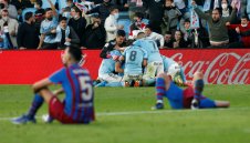 Резил! Барса изпорти аванс от 3:0 срещу най-слабия домакин