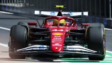 Страхотен Хамилтън! Люис грабна полпозицията за спринта в Шанхай