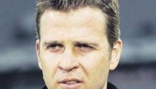 Бирхоф: "Сеп Майер говори неистини"
