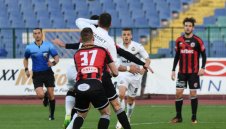 Фугата спаси кожата, Славия надви Локо (ГО) на "Васил Левски" + ВИДЕО