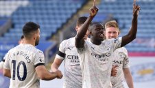 Ман Сити мина и през Лестър, марширува към короната