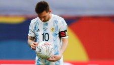 Меси става най-известният свободен агент в историята