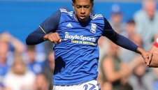 Манчестър Юнайтед извади на масата оферта от 25 милиона паунда за 16-годишен