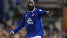 Лукаку твърдо е решил да не подпише с Карамелите