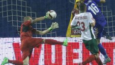 Вратар на България изуми: Роналдо е футболист като нас, не е извънземен