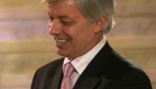 Вальо Михов свиква на среща Бойко Борисов и Свилен Нейков