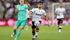 Тони Кроос стресна Реал Мадрид