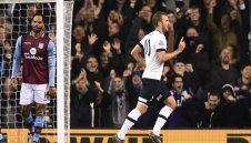 Астън Вила падна от Тотнъм пред погледа на новия си мениджър