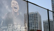 Мбапе загуби милиони заради Мао Дзъдун, Китай притисна и Реал Мадрид