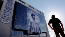 История от миналото още веднъж доказва, че Марадона няма равен