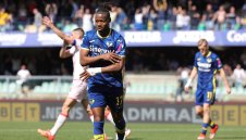 Верона надви Фиорентина и направи важна крачка към спасението