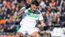 Битка между Милан и Интер за национал от Сасуоло