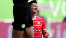 Левандовски се върна в Мюнхен, ще лепи счупената стомна