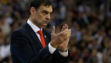 Треньорът на Везенков за втори пореден сезон е №1 в Евролигата