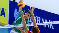 Марек ще спира играчи за националния