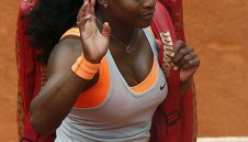 Серина започна с лесна победа в Рим