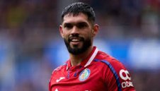 Новаците в Англия са на път да минат 300 милиона дадени за играчи