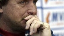 Шустер съчувства на Роналдиньо