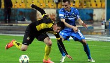 Левски игра за треньора 