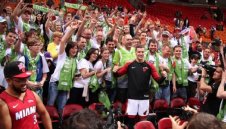 2000 словенци гледаха мач от НБА