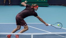 Зверев с победа и нов рекорд в Маями 