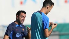 Шави изплю камъчето за Буси