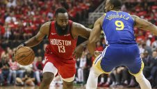 Хюстън ще спечели титла в НБА с Брадата и ще срита задника на Голдън Стейт