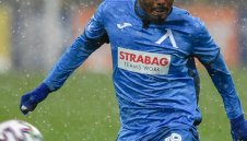 Левски към Чимбиня: Късай сам с Ботафого, ако искаш при нас