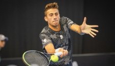 Донски излиза за титла №13 на двойки